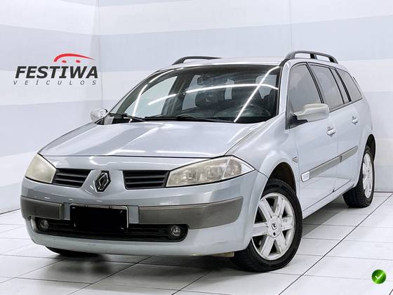 RENAULT MEGANE 2.0 DYNAMIQUE GRAND TOUR 16V GASOLINA 4P AUTOMÁTICO